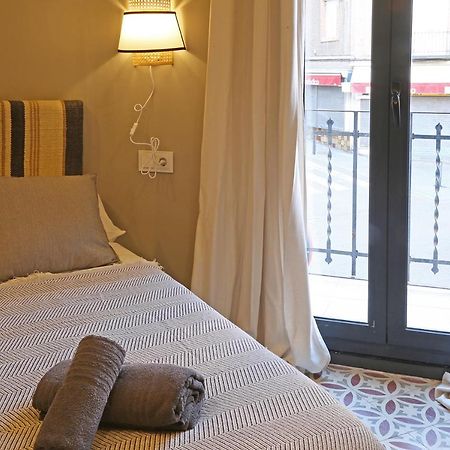 Willa Fridays Flats Onix House L’Hospitalet de Llobregat Zewnętrze zdjęcie